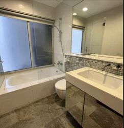 RV Suites (D10), Apartment #533359531